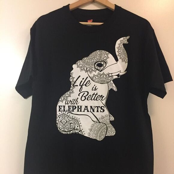 Life is Better With Elephants T-shirt size Medium - Picture 1 of 1